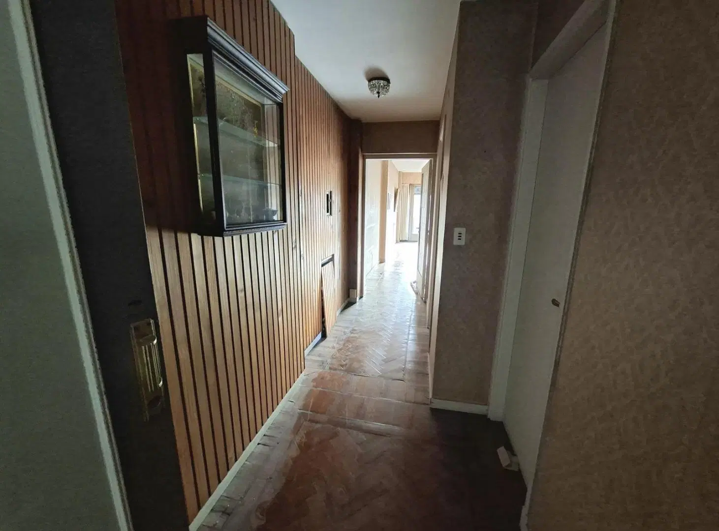 Departamento en venta de tres dormitorios con balcón 2