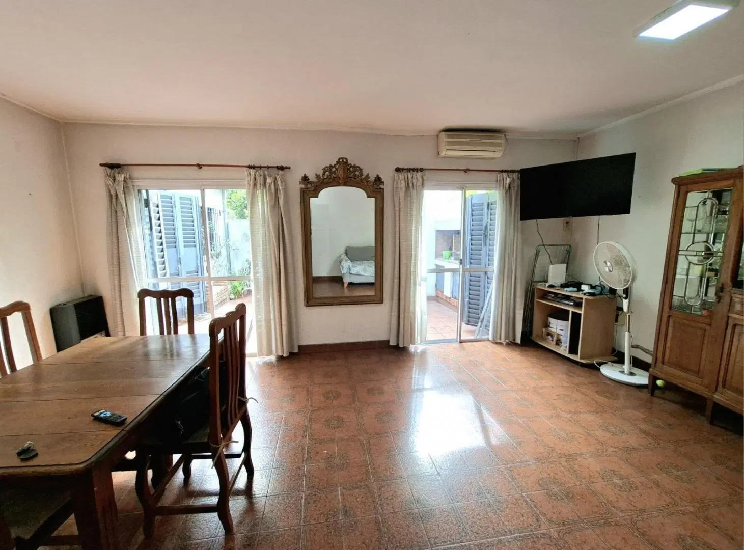 Casa en venta de tres dormitorios 4