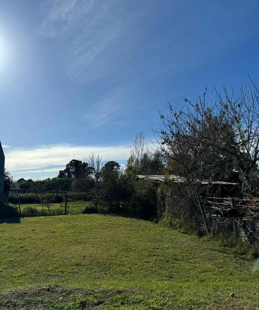 Lote en venta en el camino regatas 8