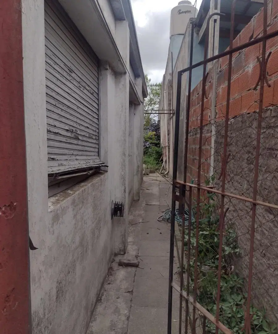 Casa mixta en venta en ensenada frente al rio 5