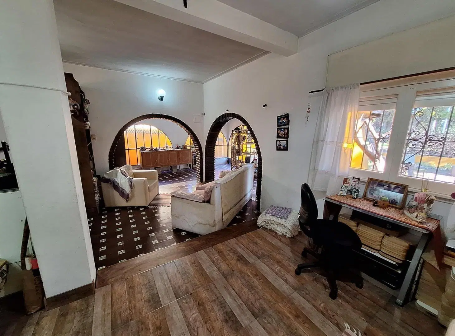 Casa en venta de 4 dormitorios en Villa Elisa 2