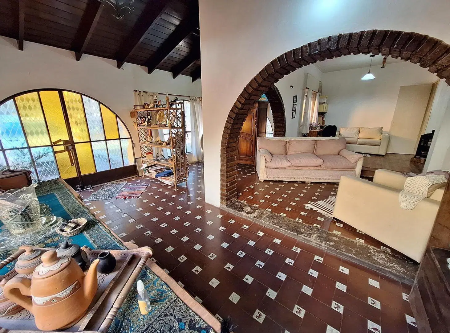 Casa en venta de 4 dormitorios en Villa Elisa 4