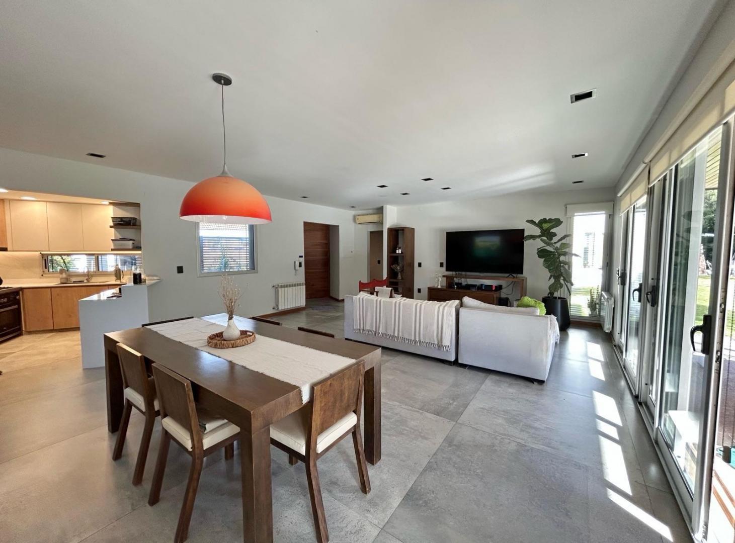 Foto de Casa en venta en City Bell, imagen 3