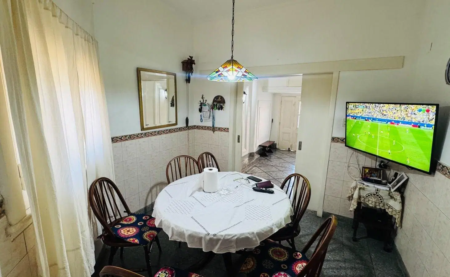 Casa amplia con 3 dormitorios y cochera en LA PLATA 4
