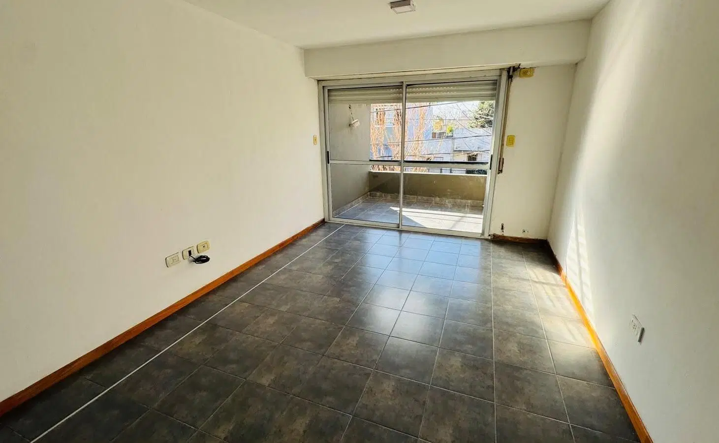 Departamento Duplex de dos dormitorios En Tolosa 5