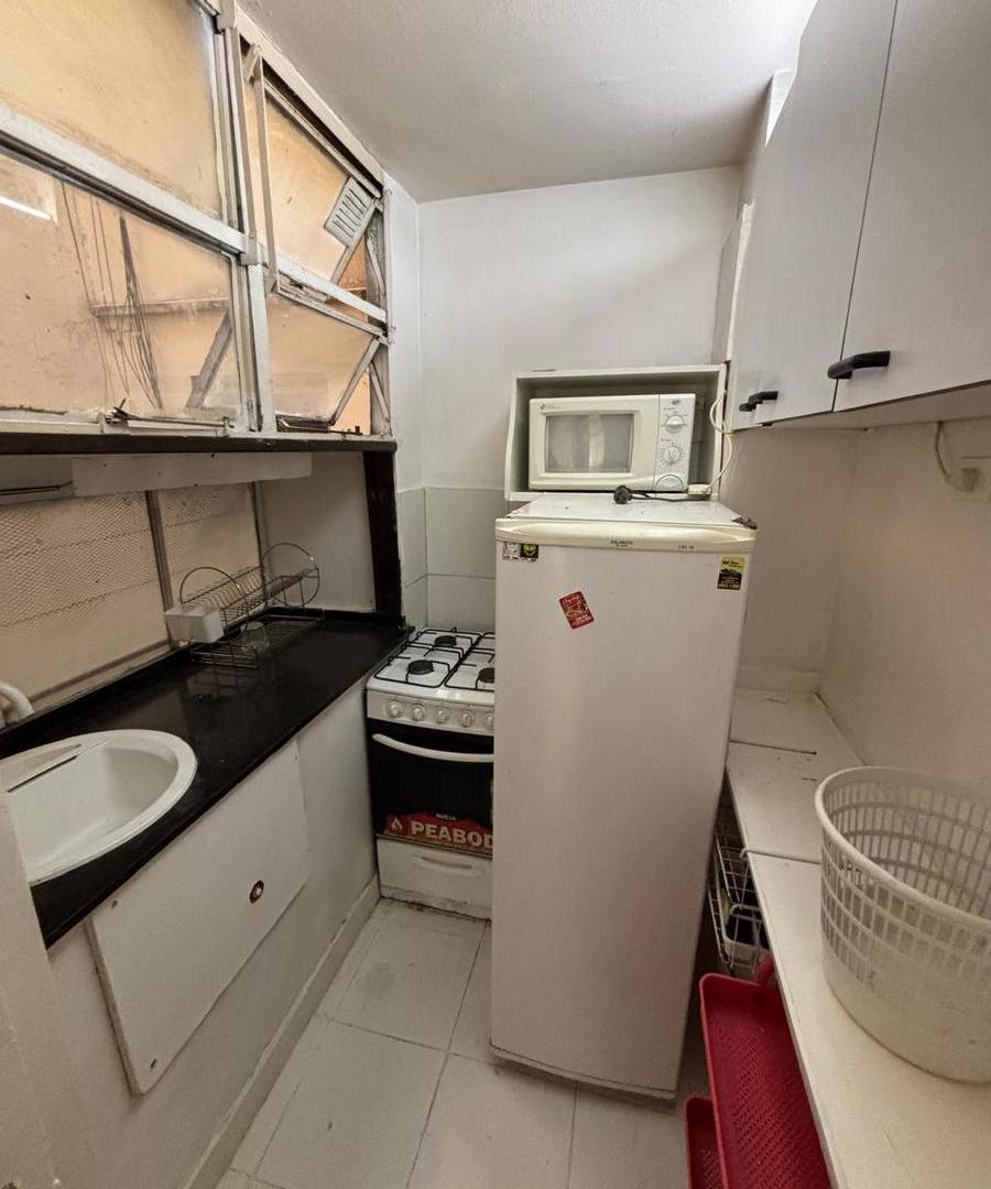 Foto de DEPARTAMENTO TRES AMBIENTES-MONSERRAT-ALQUILER TEMPORAL, imagen 3