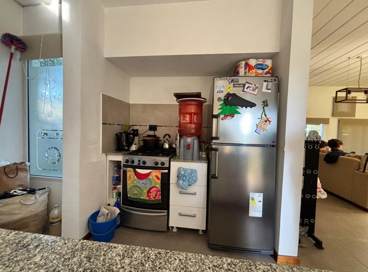 Foto de Venta de casa entre caminos Villa elisa, imagen 4