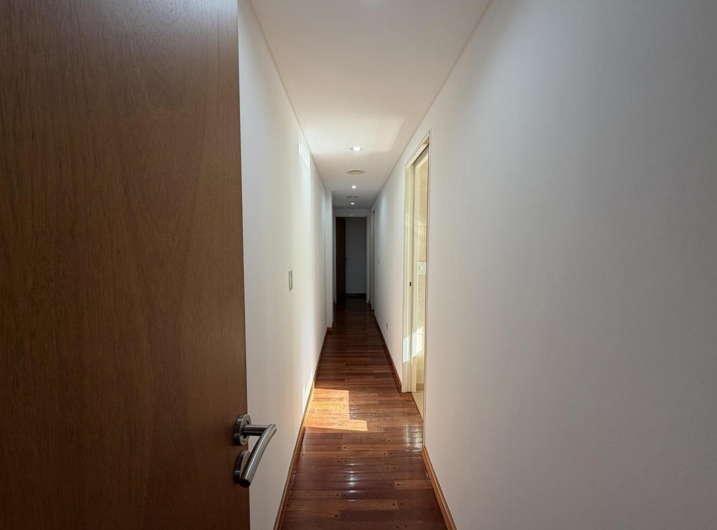 Foto de Departamento en venta en La Plata, imagen 4
