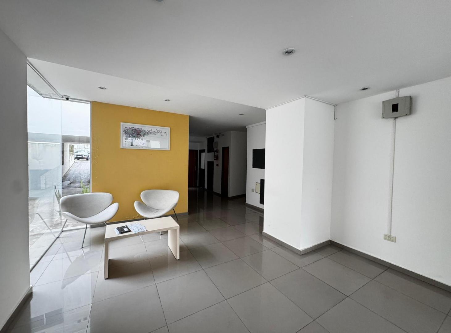 Foto de Departamento en venta en La Plata, imagen 1