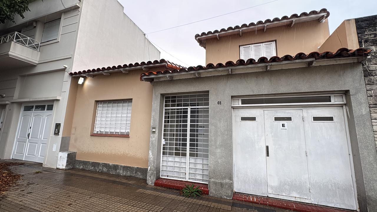 Foto de Casa Apta Destino Comercial - consultorios, gimnasio, salon belleza, imagen 1