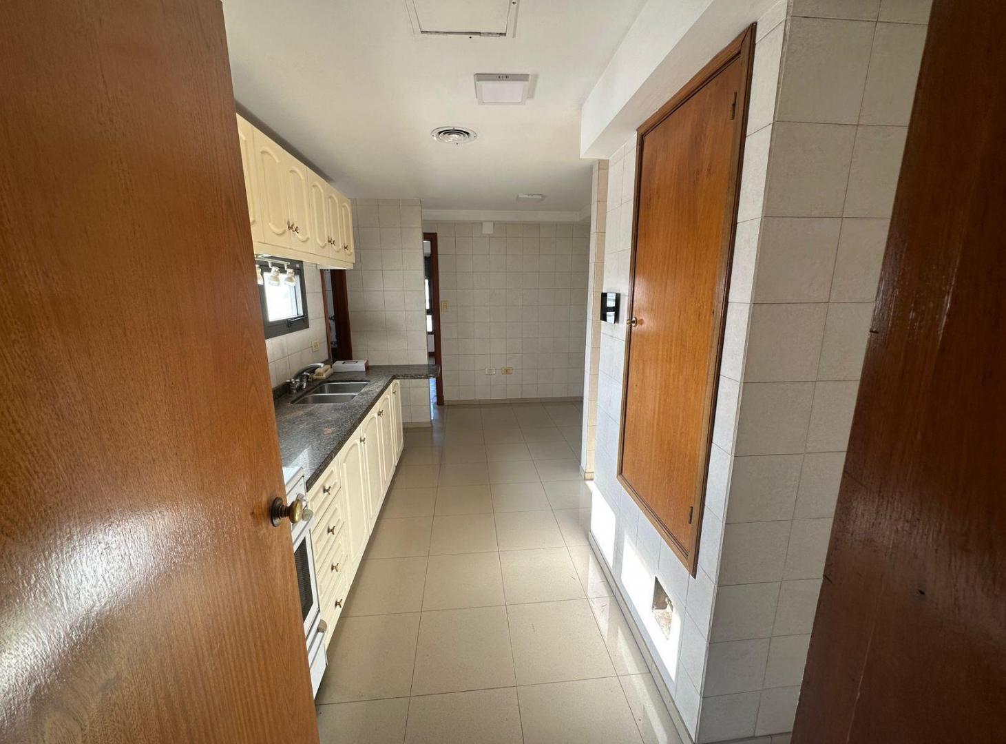 Foto de Departamento en Venta, 14 e/ 43 y 44, imagen 5