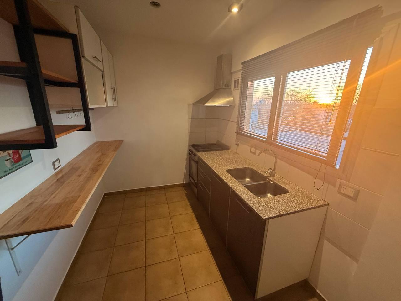 Foto de Departamento en alquiler La Plata, imagen 4