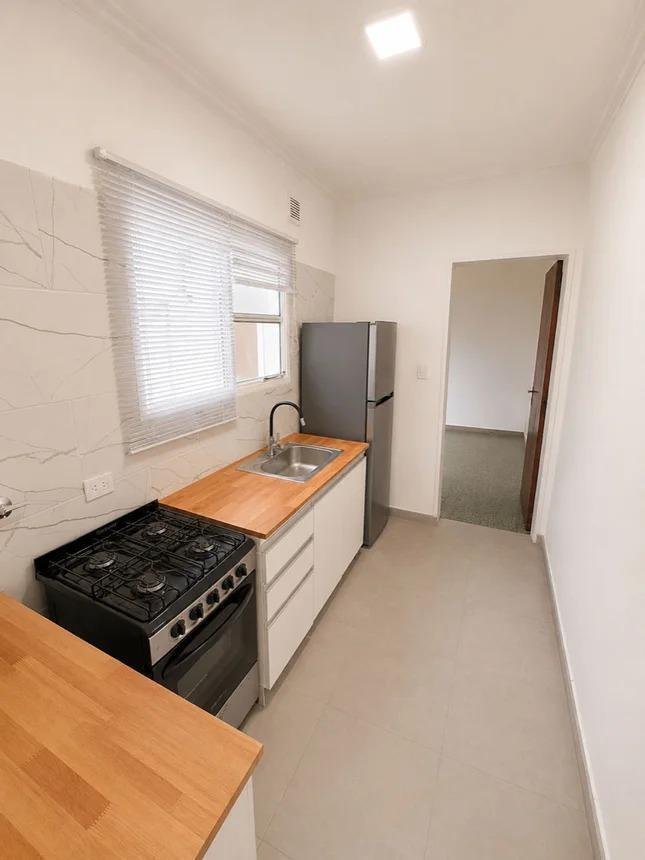 Foto de PH en venta - La Plata, imagen 3