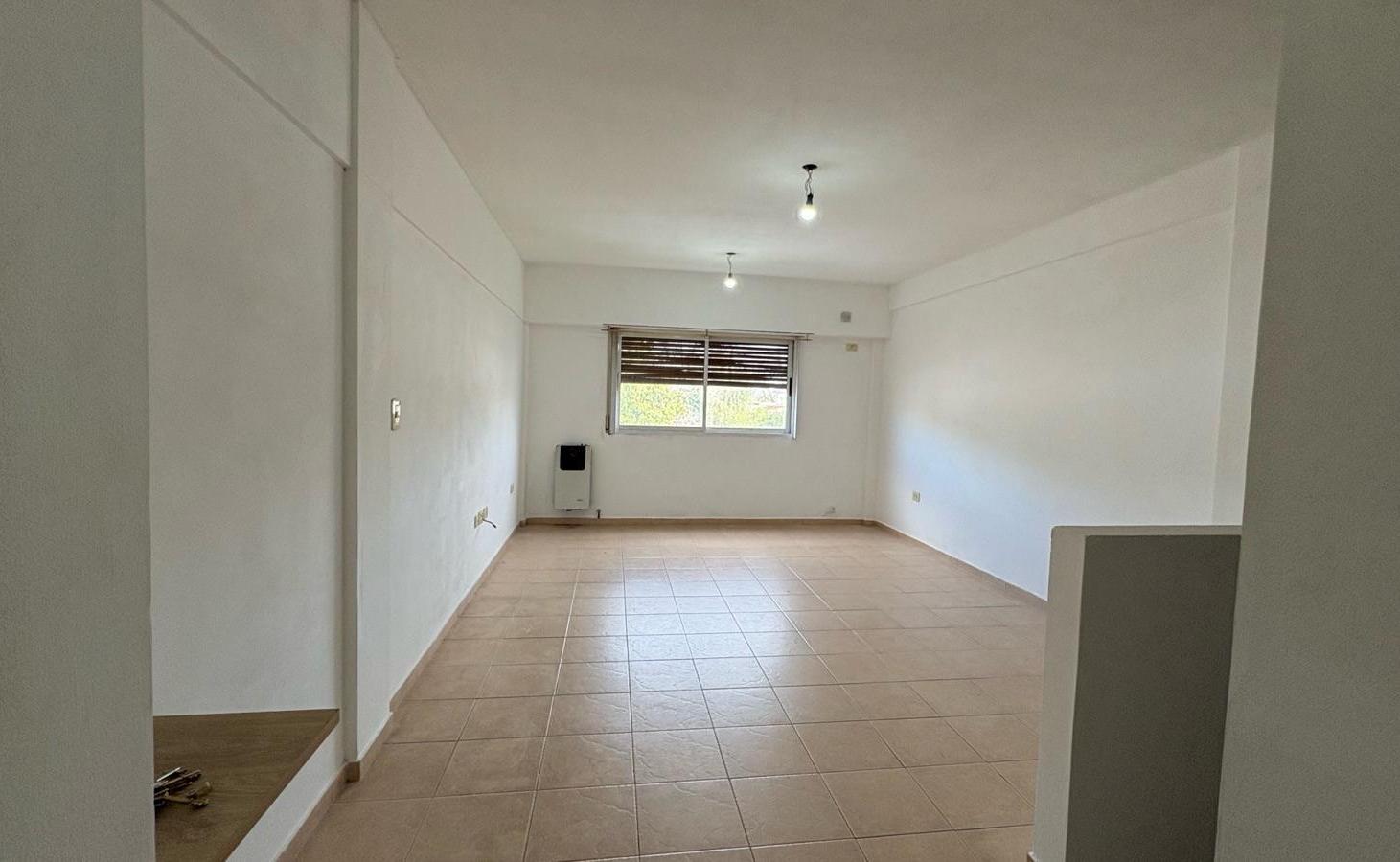 Foto de Departamento en alquiler - La Plata, imagen 2