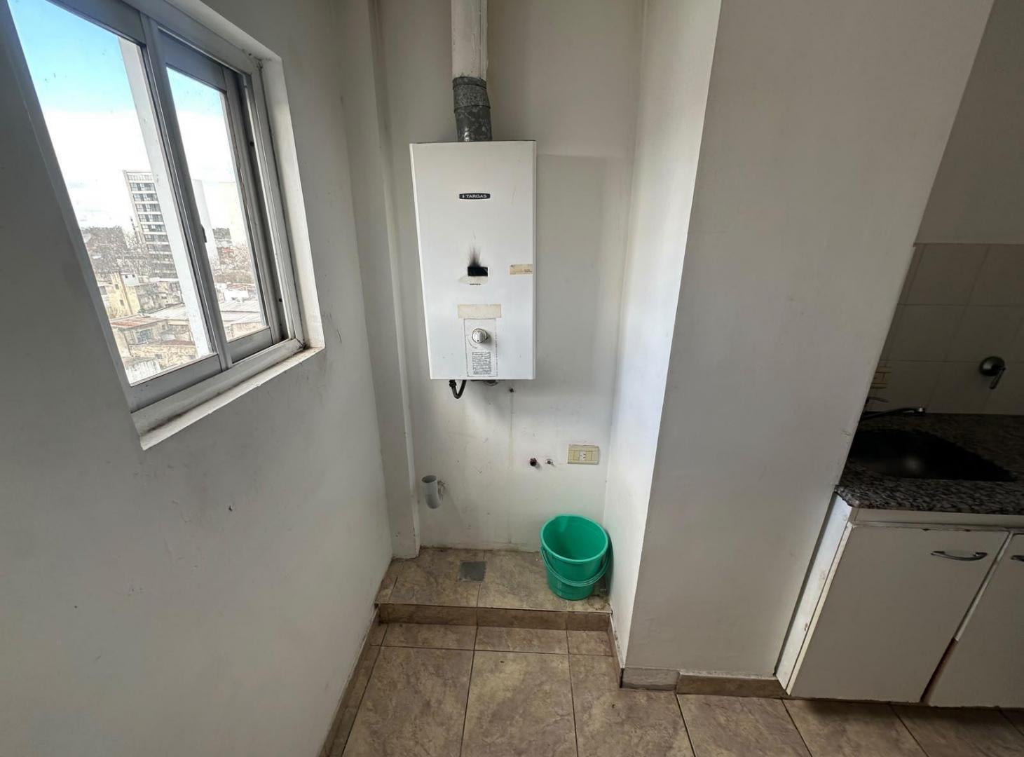 Foto de Departamento, calle 3 entre 43 y 44, imagen 2