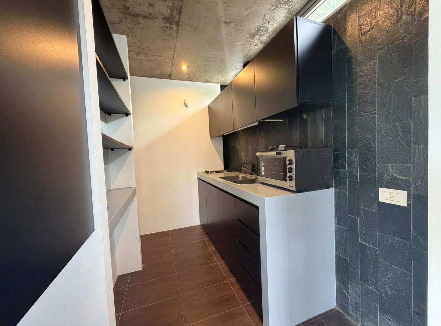 Foto de Casa en alquiler de dos dormitorios con pileta, en barrio cerrado, imagen 2