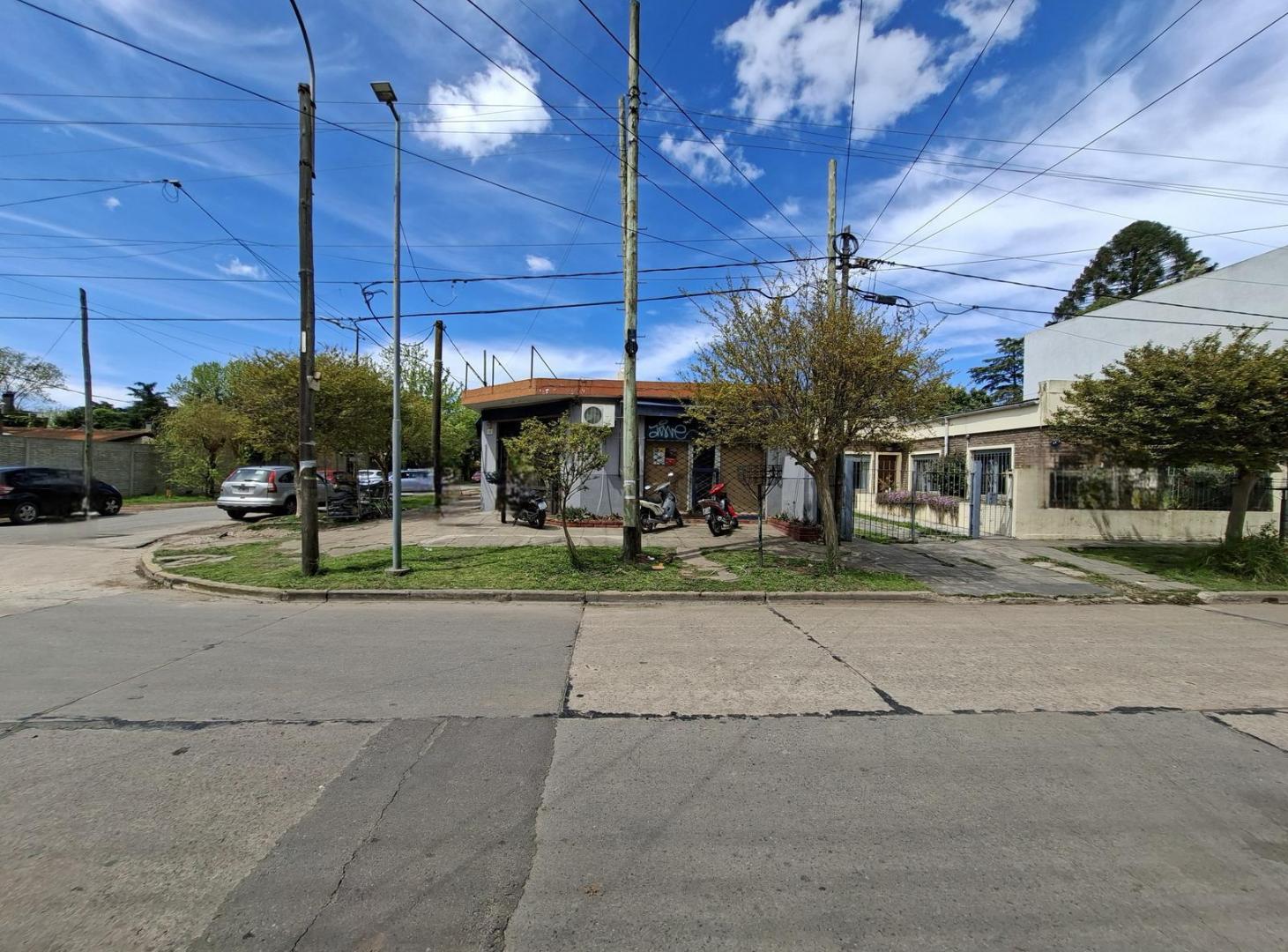 Foto de Local en venta en gonnet, imagen 3