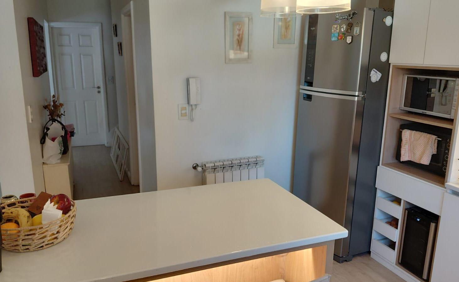 Foto de Venta de Casa de 6 ambientes con pileta y parque en Gonnet, imagen 3