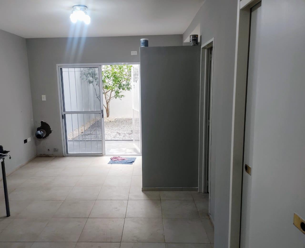 Foto de Departamento en alquiler - La Plata, imagen 2