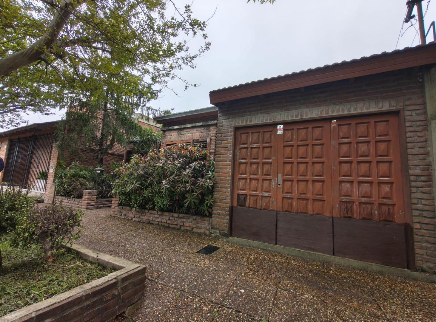 Foto de Casa en venta APTA BANCO en Barrio Jardin, Villa Elvira, imagen 5