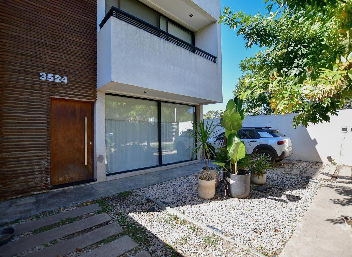 Foto de Casa de dos dormitorios en venta en City Bell, imagen 1