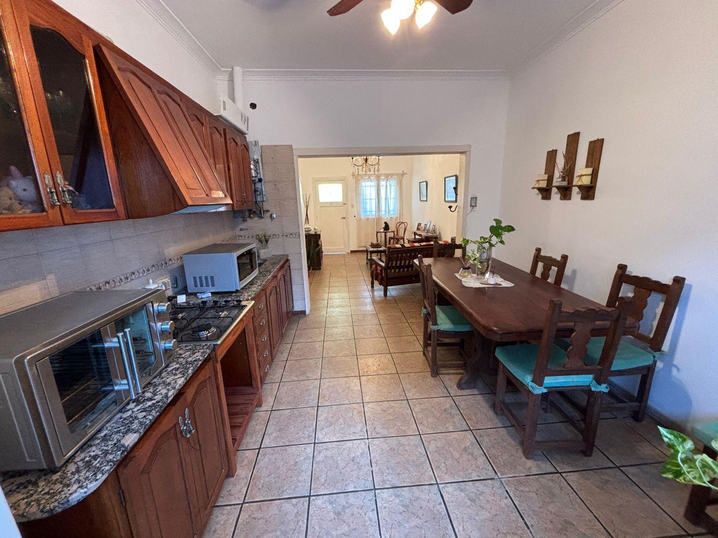 Foto de PH DE 3 DORMITORIOS EN VENTA. TOLOSA, imagen 1