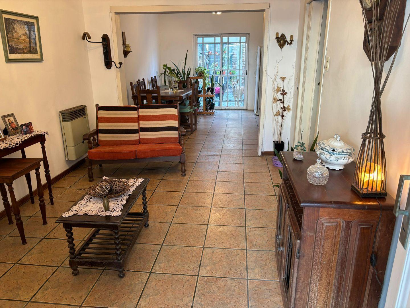 Foto de PH DE 3 DORMITORIOS EN VENTA. TOLOSA, imagen 4