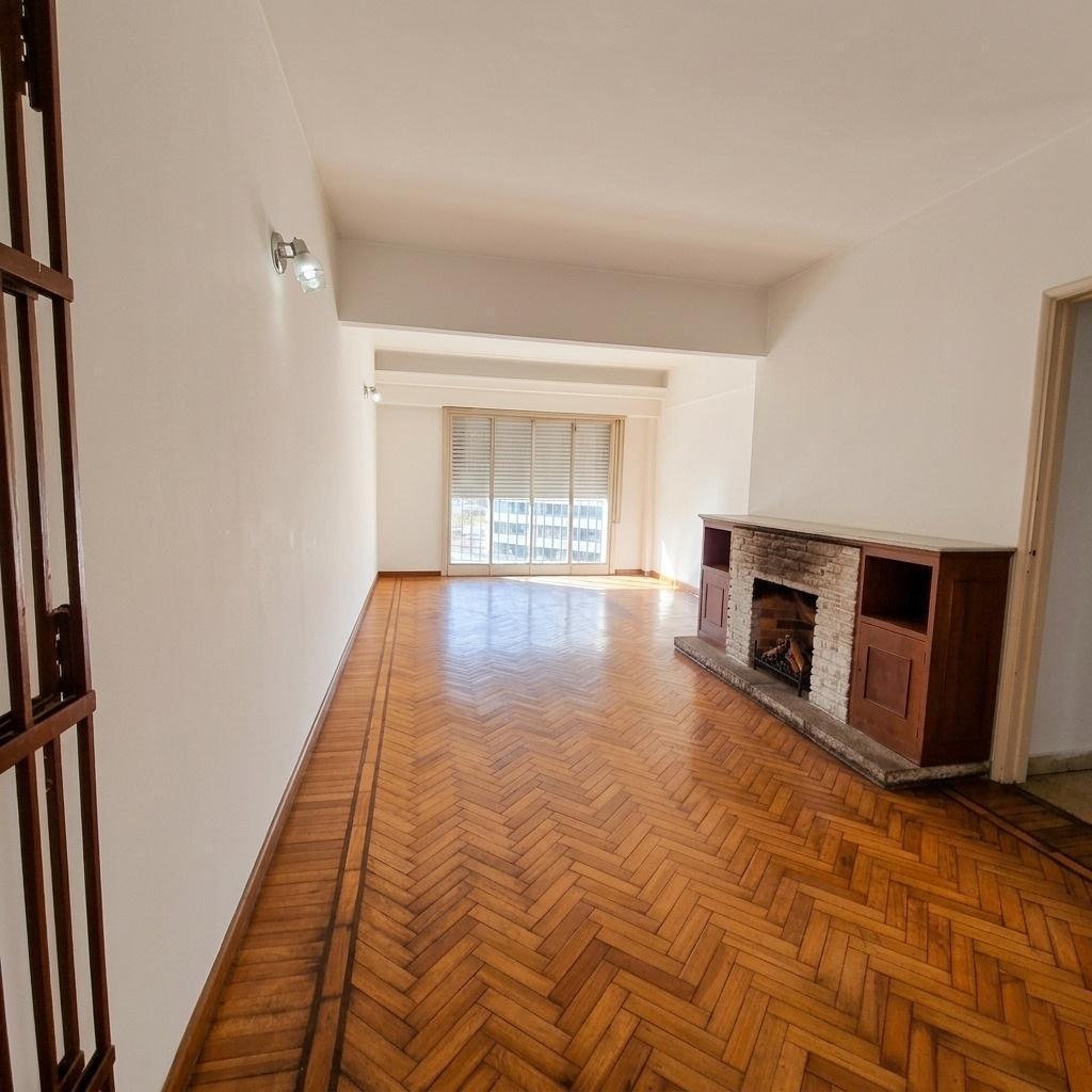 Foto de Departamento de 3 dormitorios en venta en La Plata, imagen 2