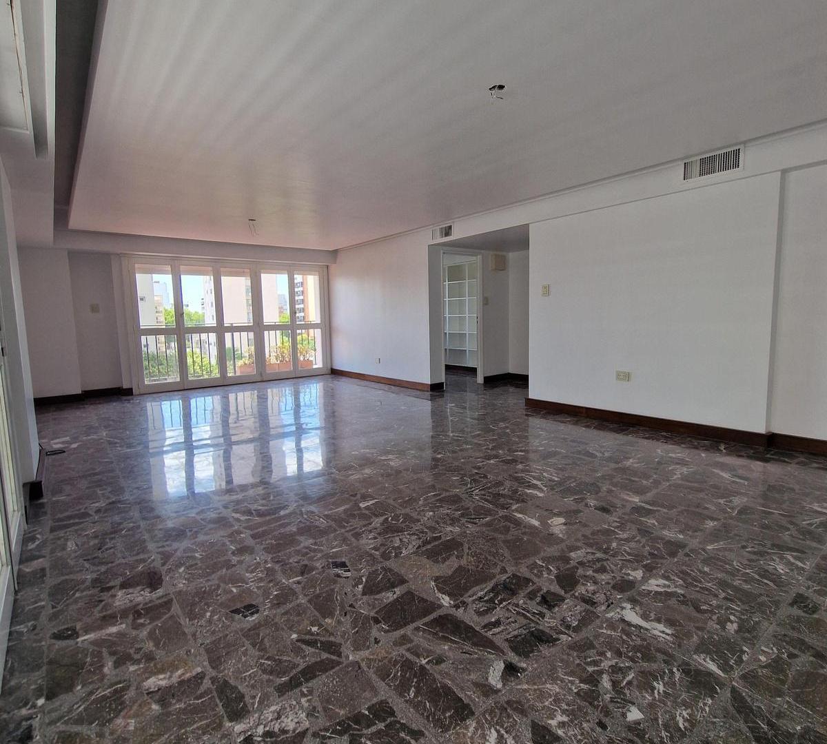 Foto de Departamento de 3 dormitorios en venta en La Plata, imagen 5
