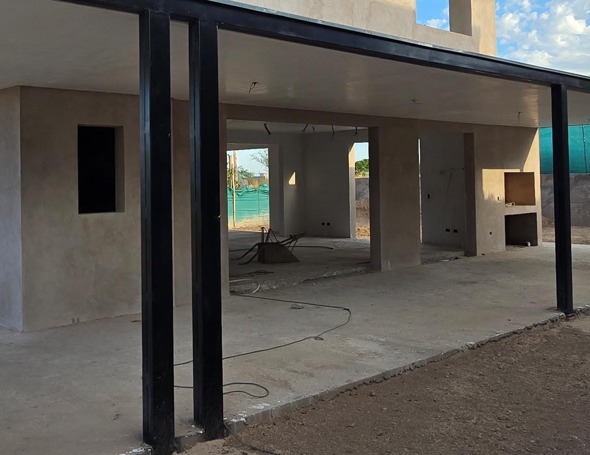 Contacto Propiedades Inmobiliaria Vende Casa 5