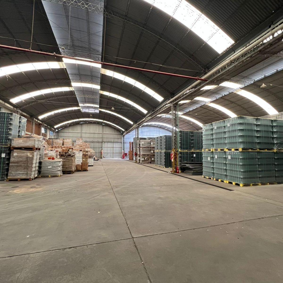 Foto de CONTACTO PROPIEDADES INMOBILIARIA VENDE BODEGA, imagen 4