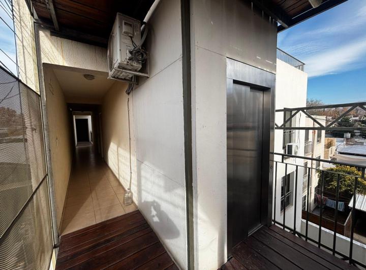 VENTA DE DEPARTAMENTO EN GODOY CRUZ 5