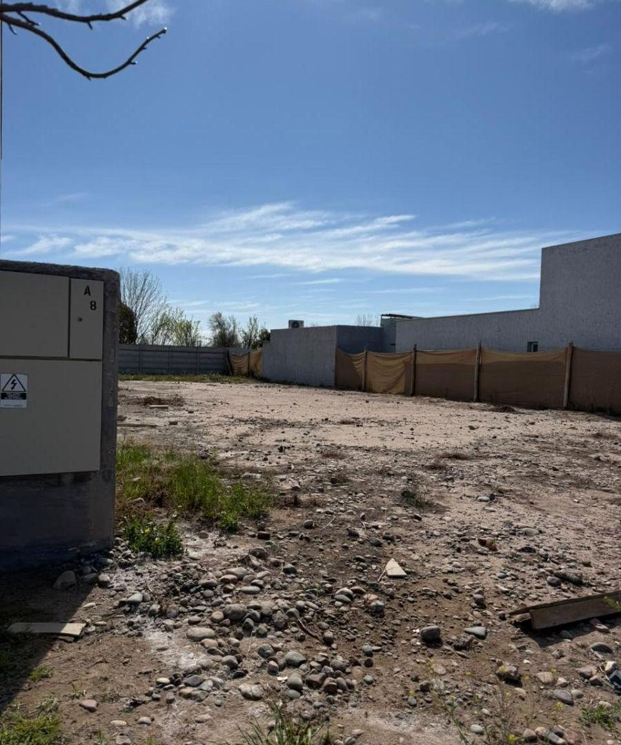 Foto de CONTACTO PROPIEDADES INMOBILIARIA Vende lote en B° Ailba de Tanqay, imagen 2