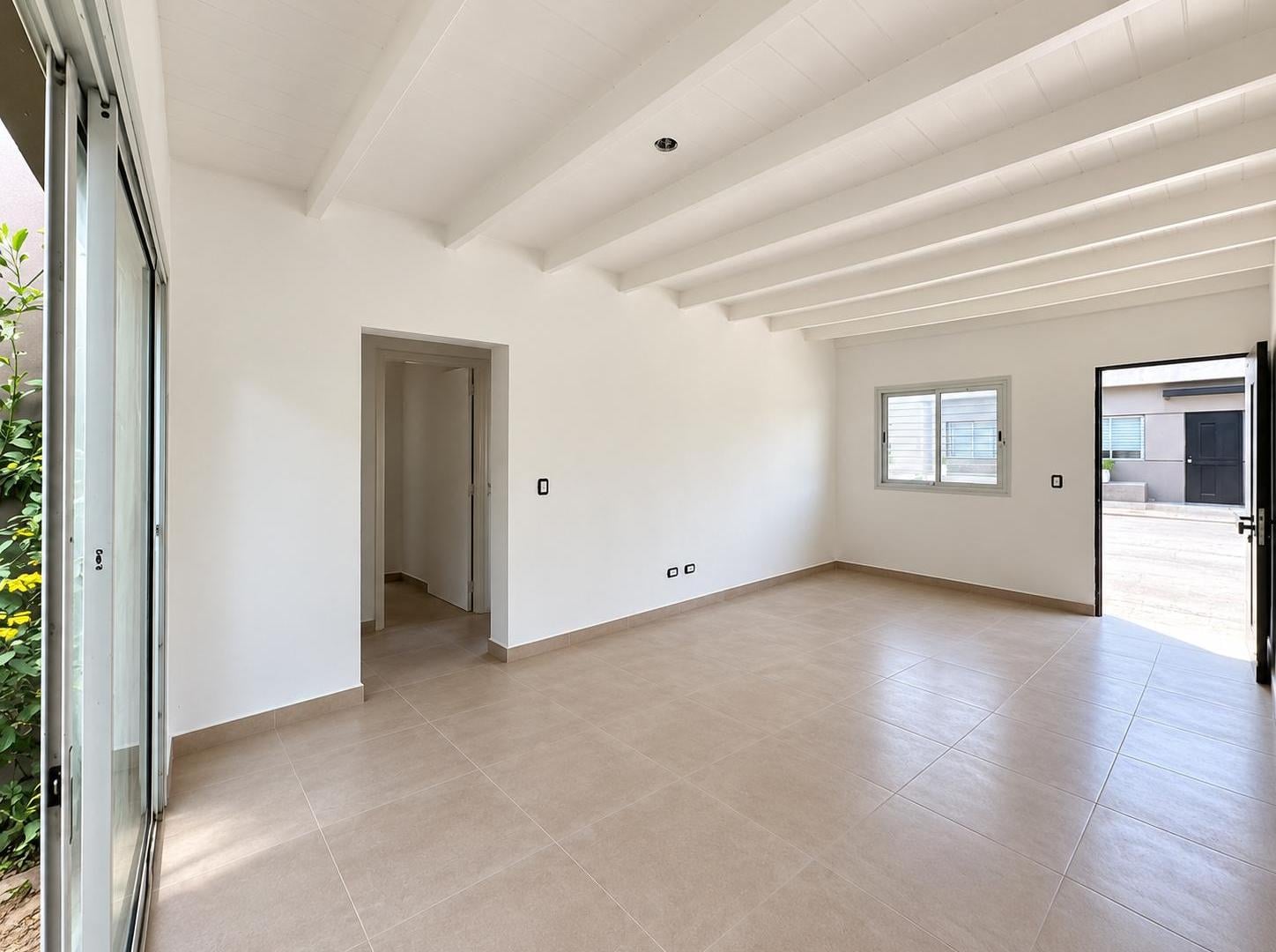 Foto de EN VENTA CASAS EN COMPLEJO PRIVADO TERRA MAIPU- MAIPÚ, imagen 2