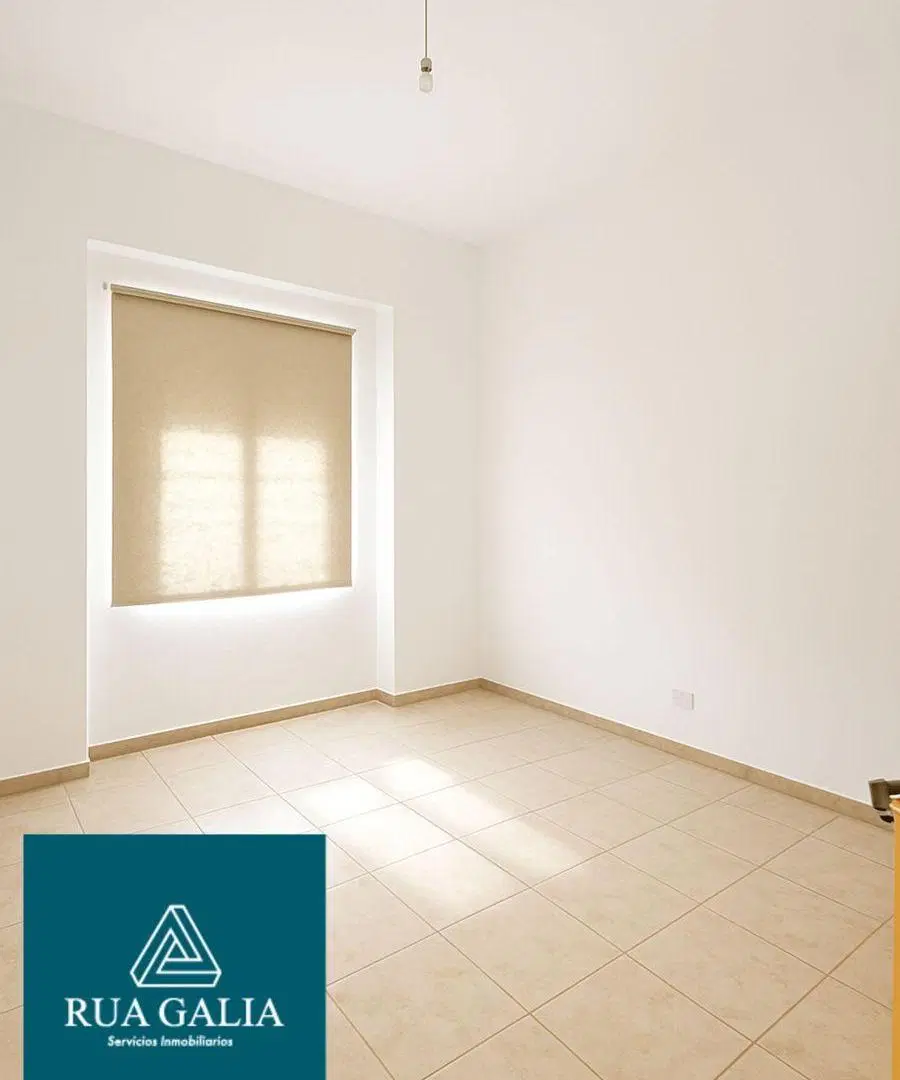 CASA EN VENTA EN JARDINES DEL SUR 4