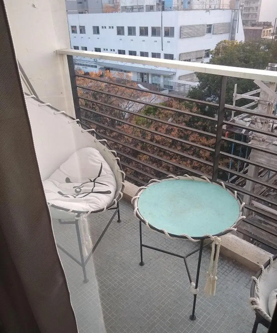 Monoambiente al contrafrente con balcon! Muy luminoso!! 3