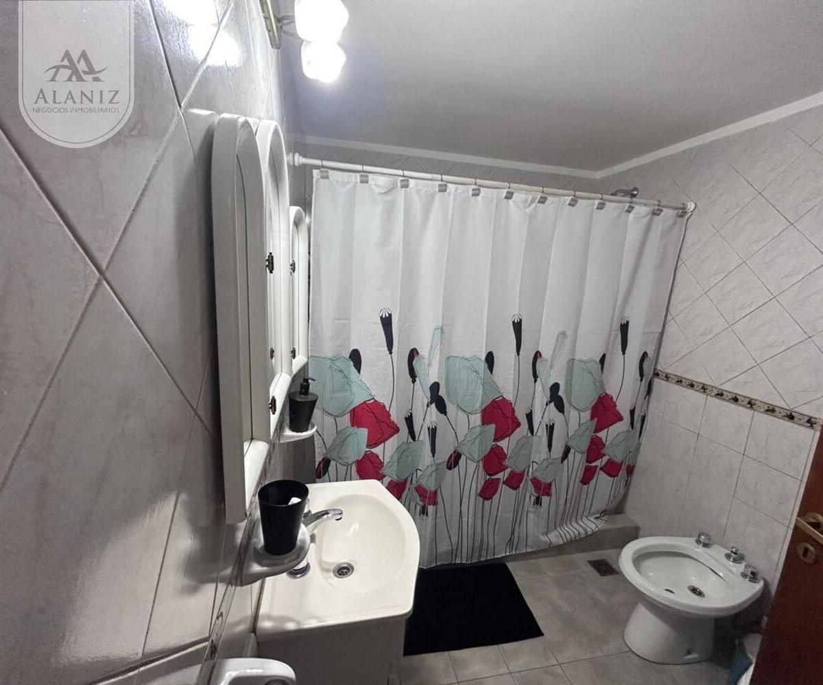 Casa en Venta, Perfecta Ubicación, Merlo, S. L. 4