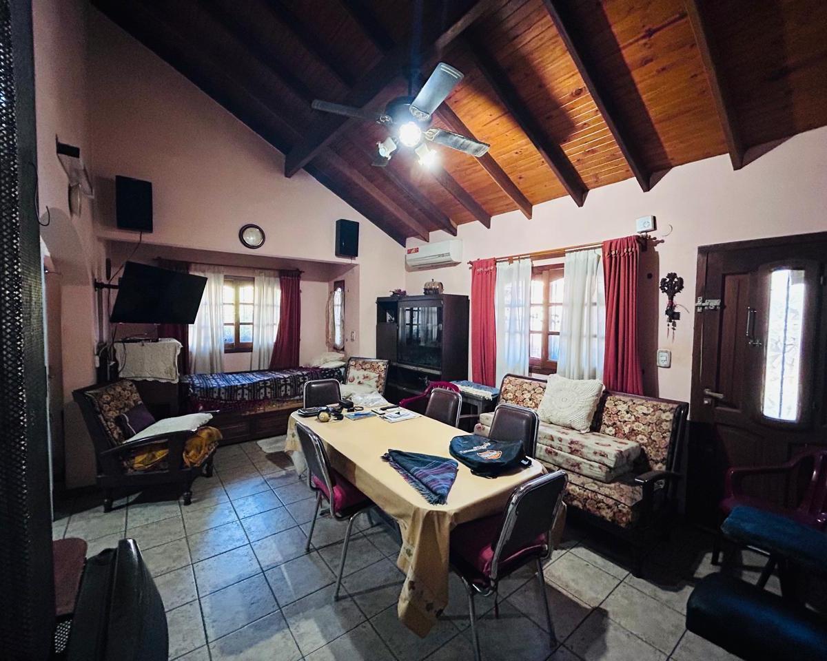 ¡Casa Céntrico en Venta, Melo, San Luis! 1