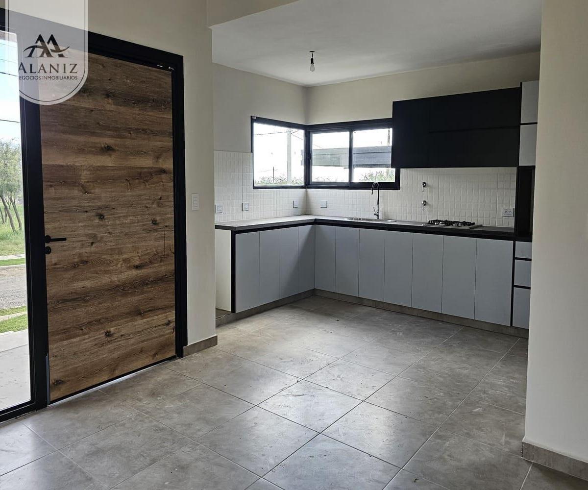 Casa de 3 Dorm., Moderna, con Todo El Confort en Merlo, S. L. 2