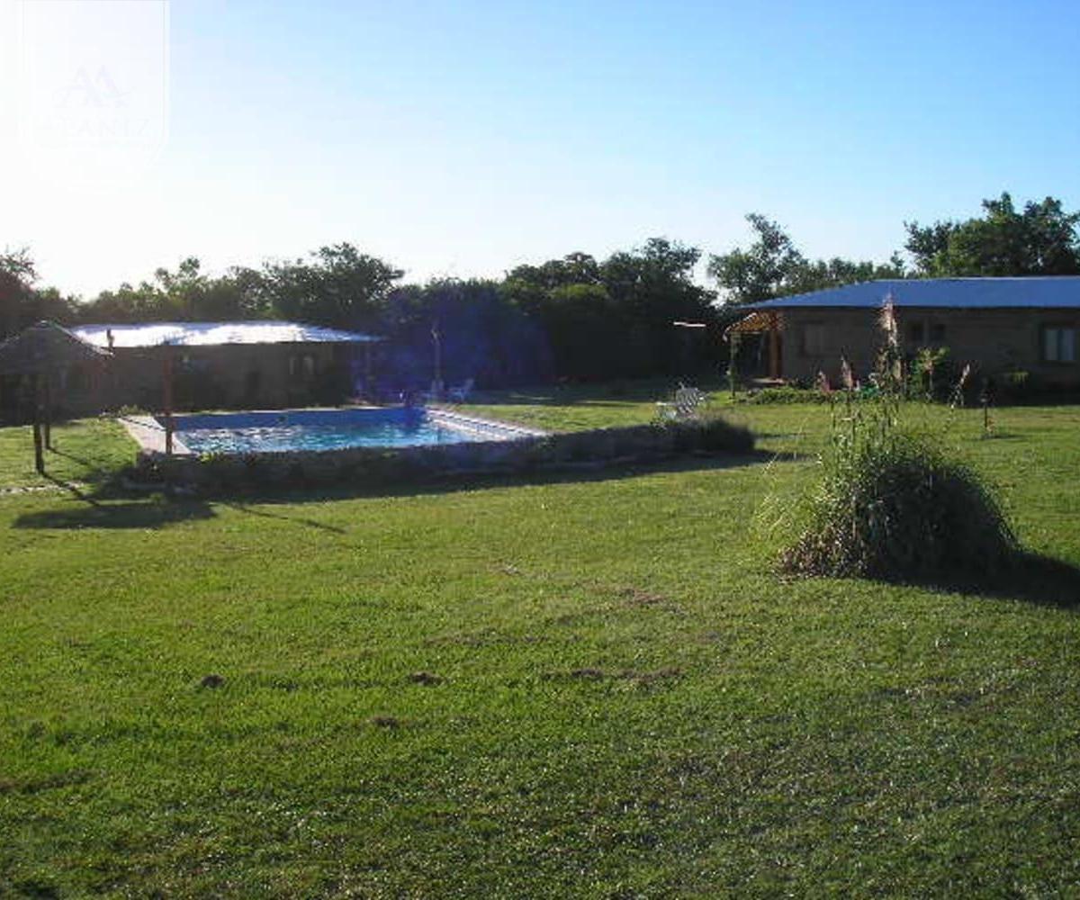 Venta Complejo Turístico, Entorno Natural Excepcional, Carpintería, Merlo S.l.