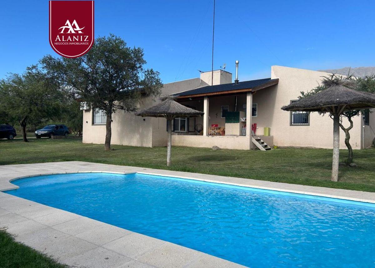 Casa 3 Dorm + Depto independiente + 2 Piscinas | Carpintería, Merlo, San Luis.