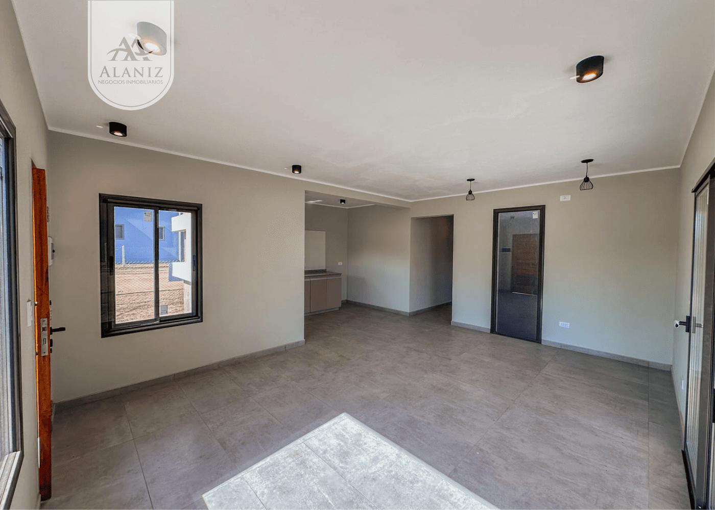 Foto de Hermosa casa en venta en Merlo, con detalles únicos, imagen 1