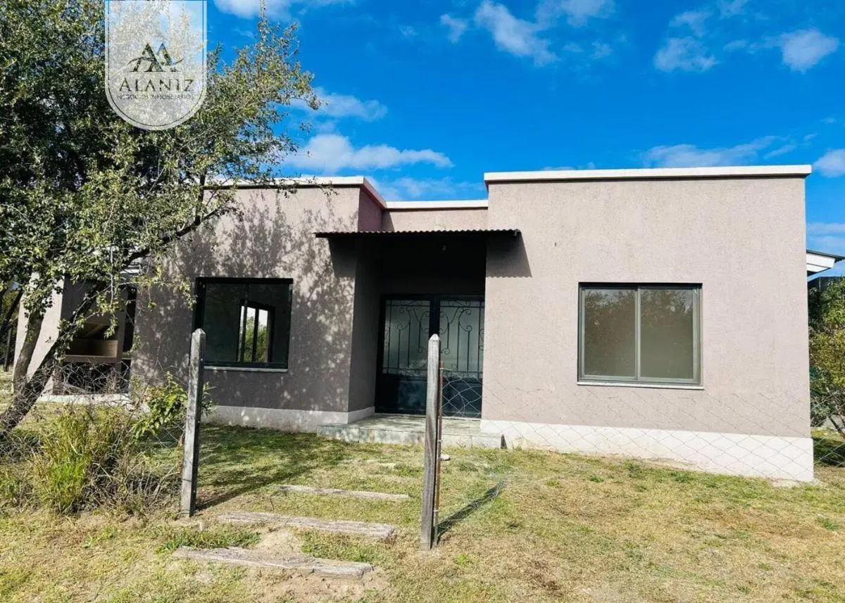 Casa en venta en Merlo a estrenar con Gas Natural 5