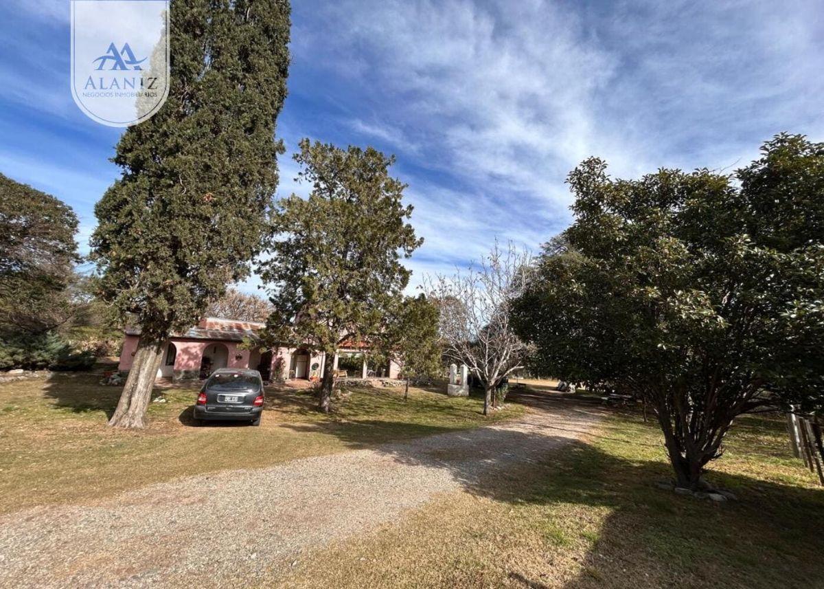 Venta de Casa de Campo Única. en Carpintería, San Luis