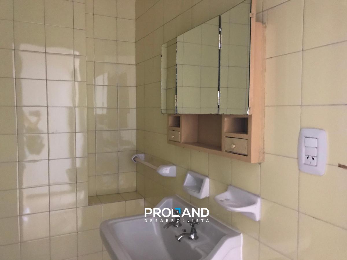 Departamento en Venta Centro 4 Dorm. - Amplio y con Excelente Ubicación 3