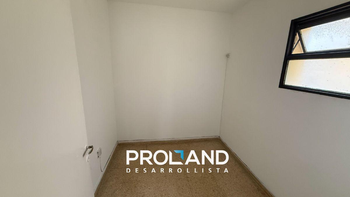 Foto de DEPARTAMENTO EN ALQUILER – 3 DORM. + ESTUDIO EN CENTRO DE CÓRDOBA, imagen 4