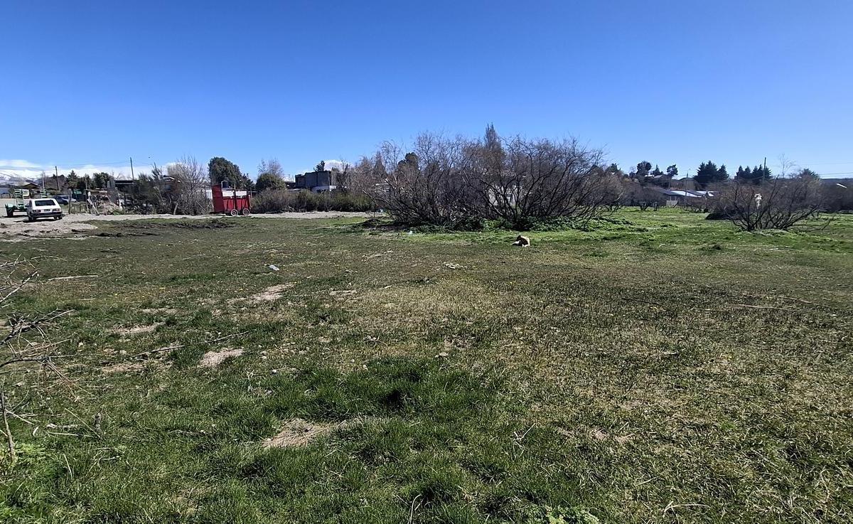 Terreno en Venta Dina Huapi N 08 Interno Posesión y Escritura Inmediata 4