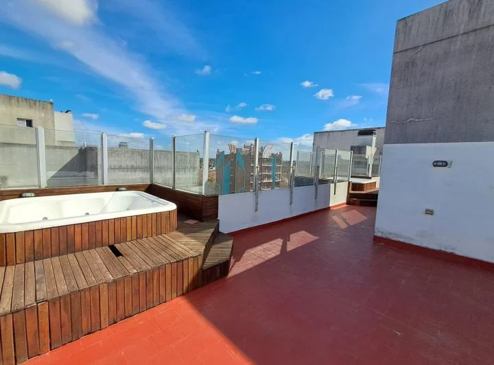 Alquiler De Monoambiente Dividido. En Moron 3