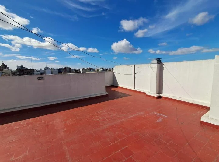 Alquiler De Monoambiente Dividido. En Moron 5