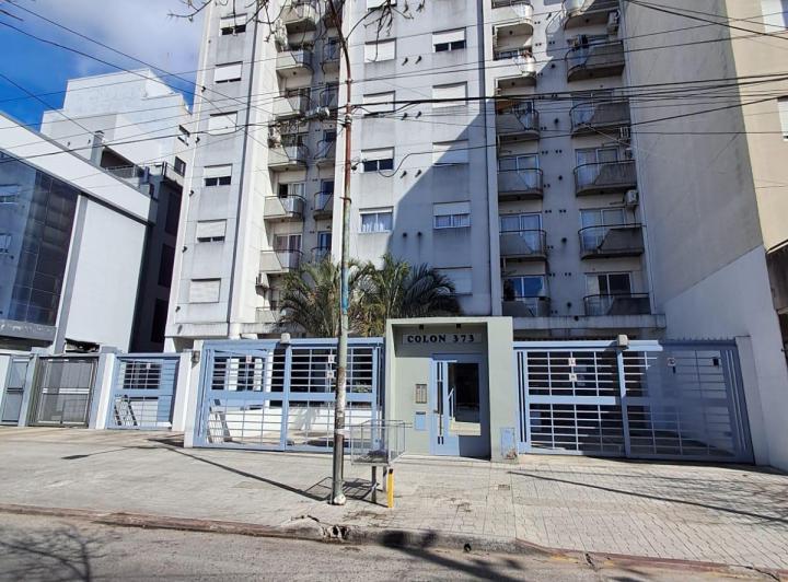 Alquiler De Monoambiente Dividido. En Moron 2